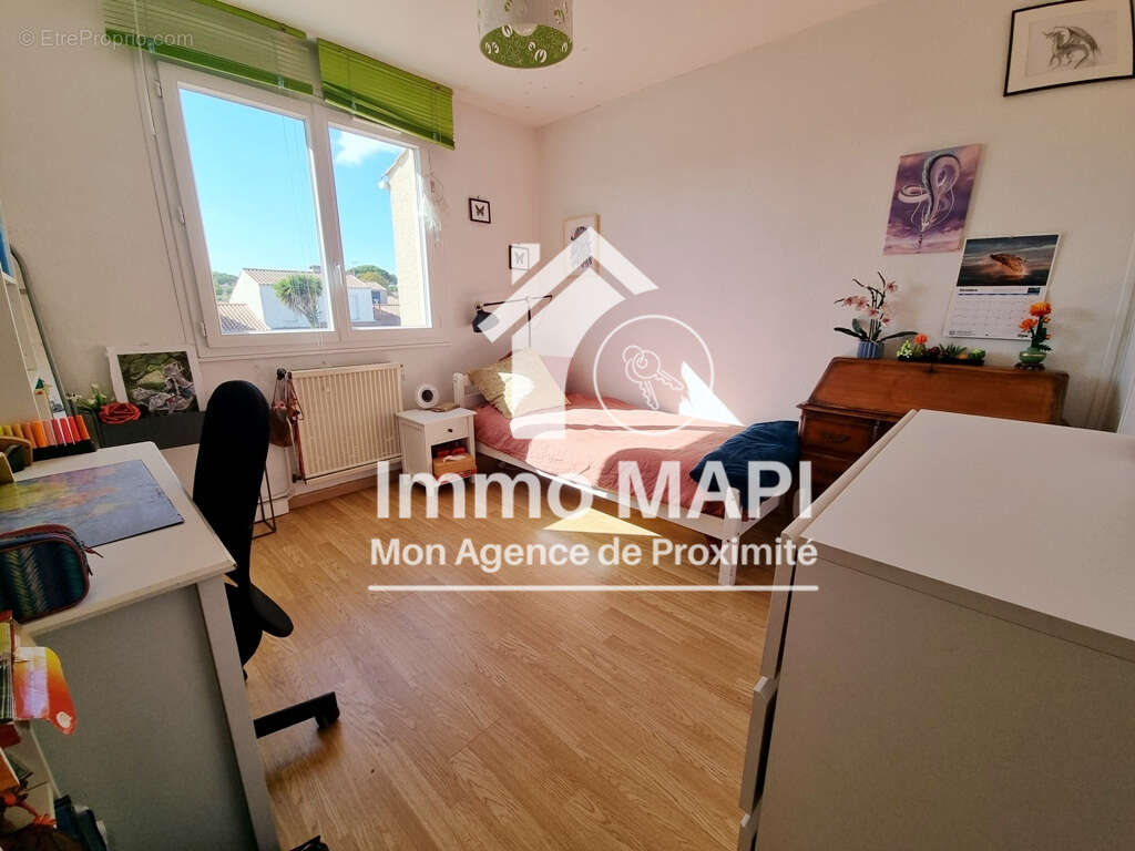 Lattes - Maurin - Maison T4 de 95m2 au calme d'une impasse avec garage - photo 6