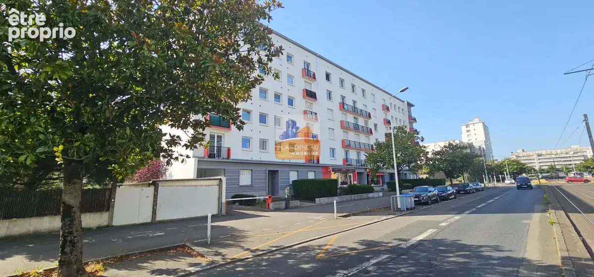 Appartement à REZE