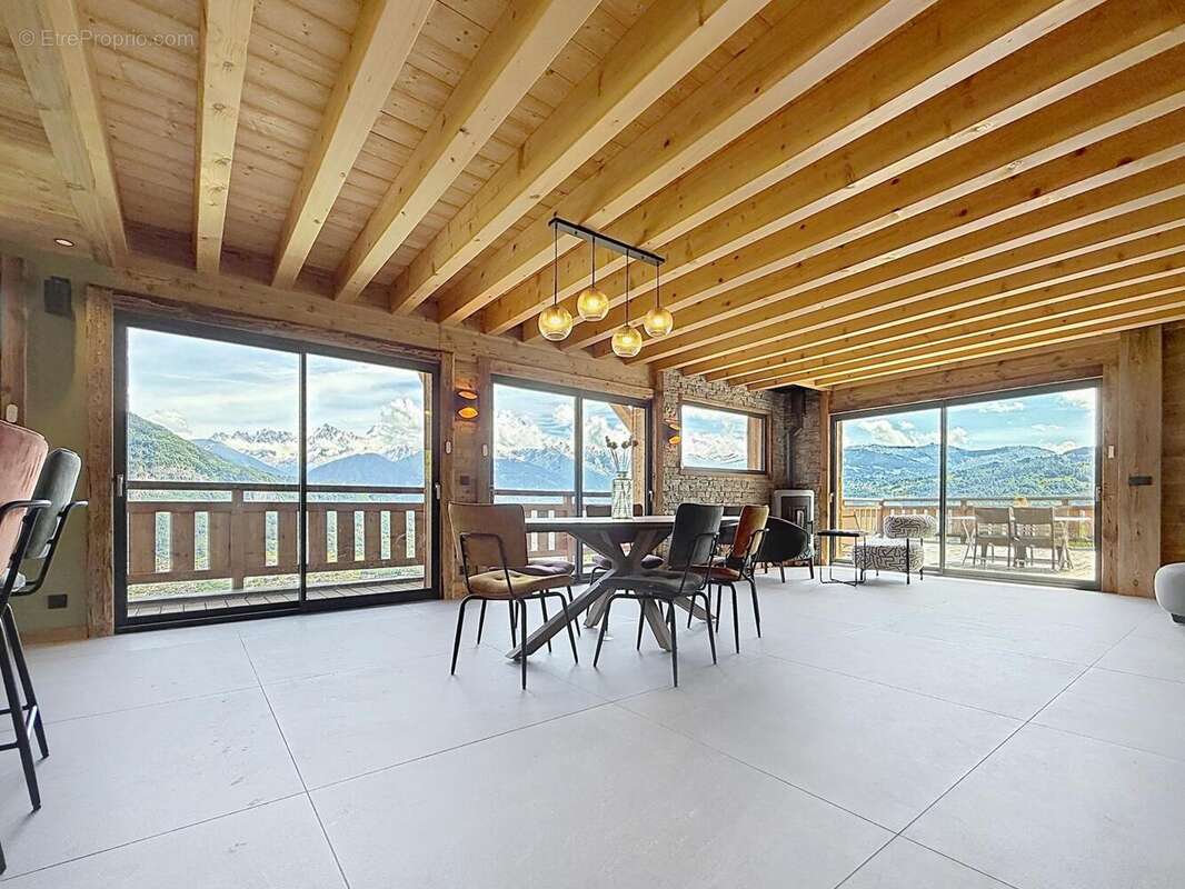 Photo 2 - Maison à SALLANCHES