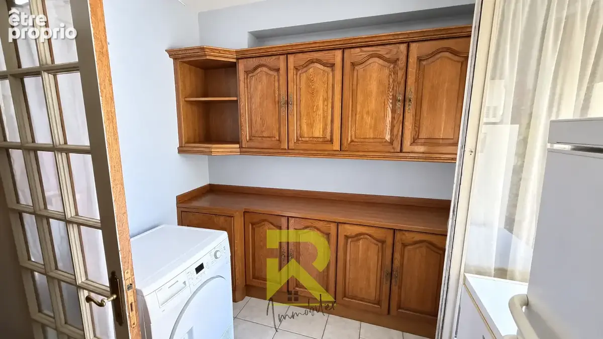 Agde   Appartement 3 pièces de 67 m2 avec terrasse & ascenseur, proche gare   129 000 € - photo 4