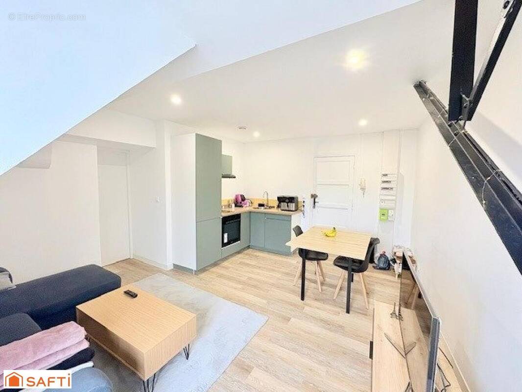 Photo 1 - Appartement à VALENCIENNES