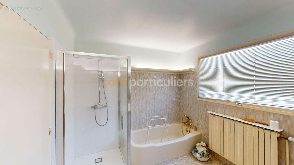 Maison à MORTAGNE-SUR-SEVRE