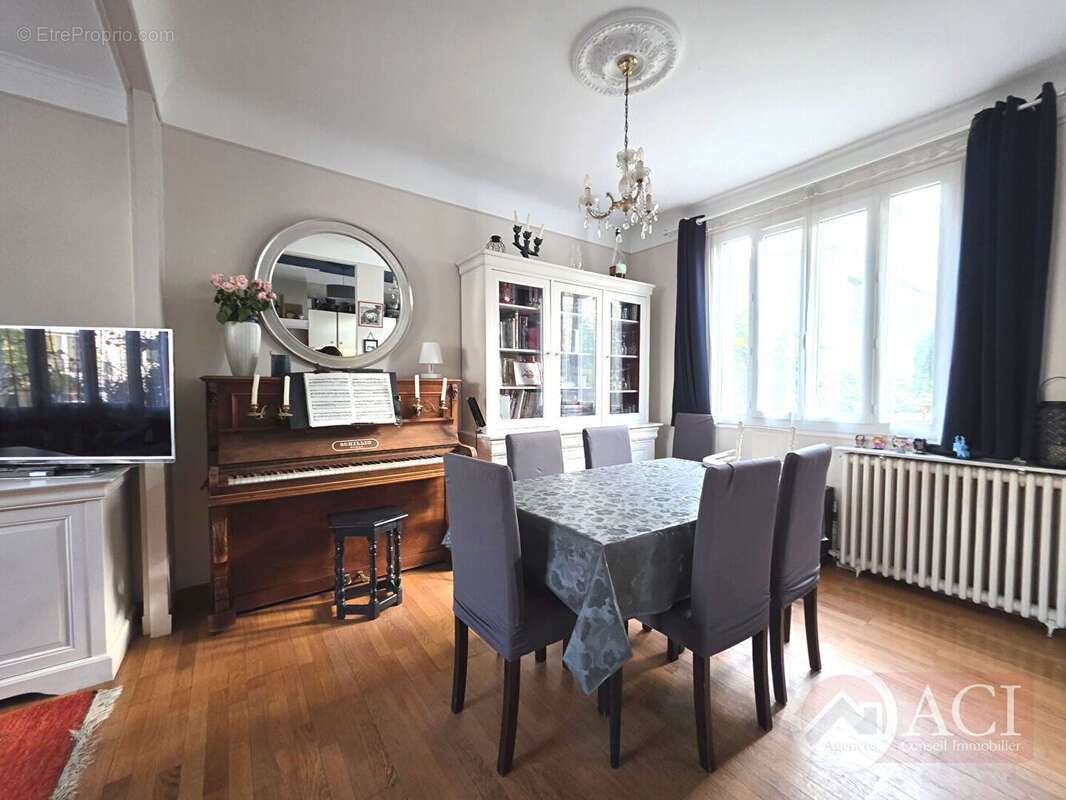 Maison à EPINAY-SUR-SEINE