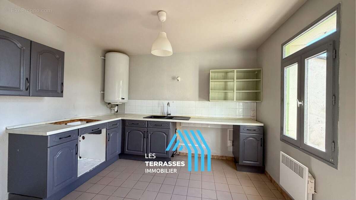 Appartement à SAINT-GERVAIS-SUR-ROUBION