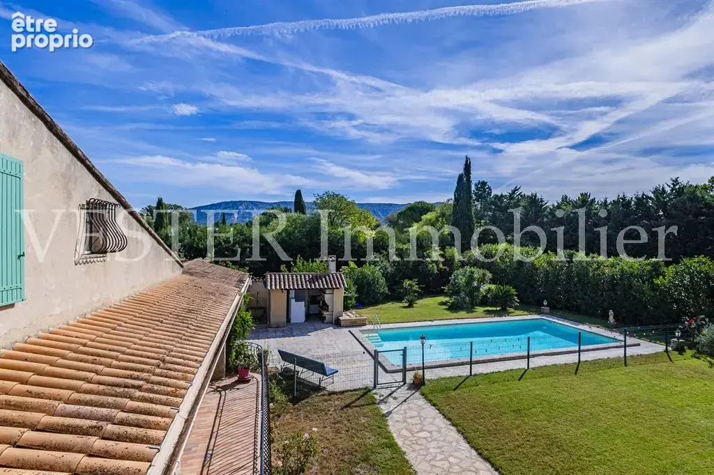 Cavaillon - villa 202 m² - 3641 m² terrain - 4 chambres - piscine - photo 16