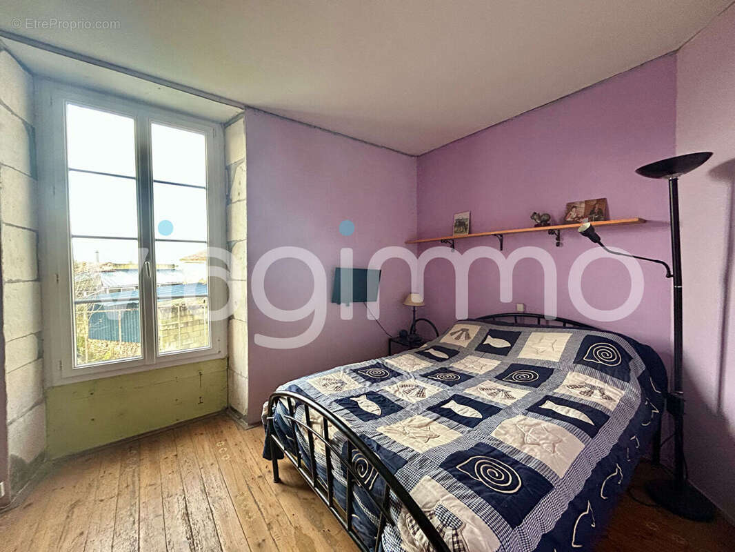 Maison à MARSAIS-SAINTE-RADEGONDE