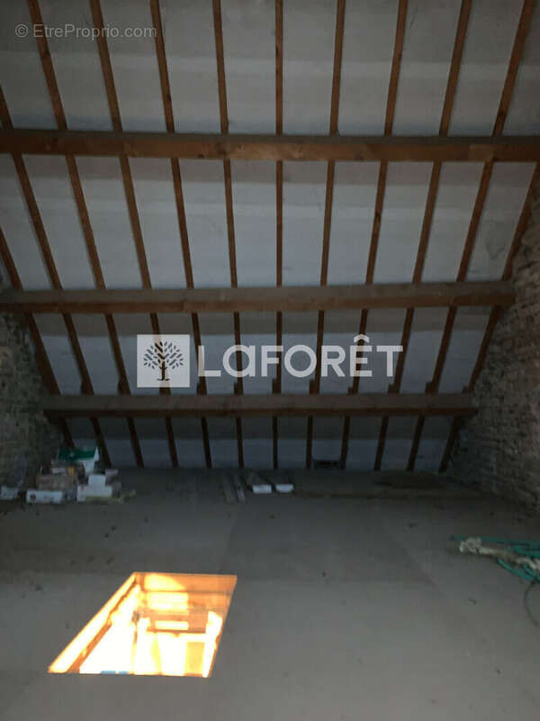 Maison à LONS-LE-SAUNIER