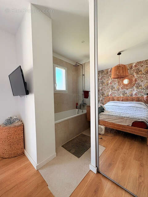 Lucciana : Superbe Appartement F4 avec terrasse et ascenseur - photo 9
