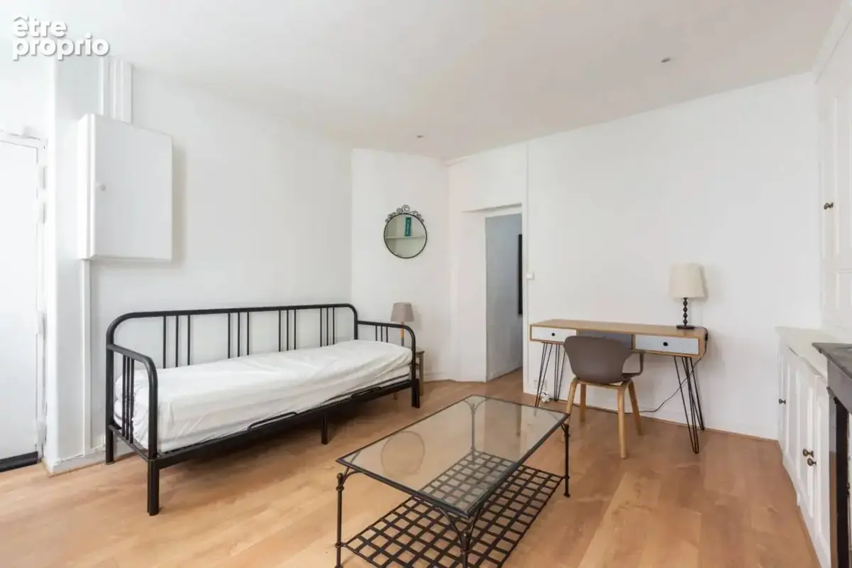Paris 5e – quartier latin – studio 22 m² au calme – rue saint-jacques – 289 000 € - photo 2