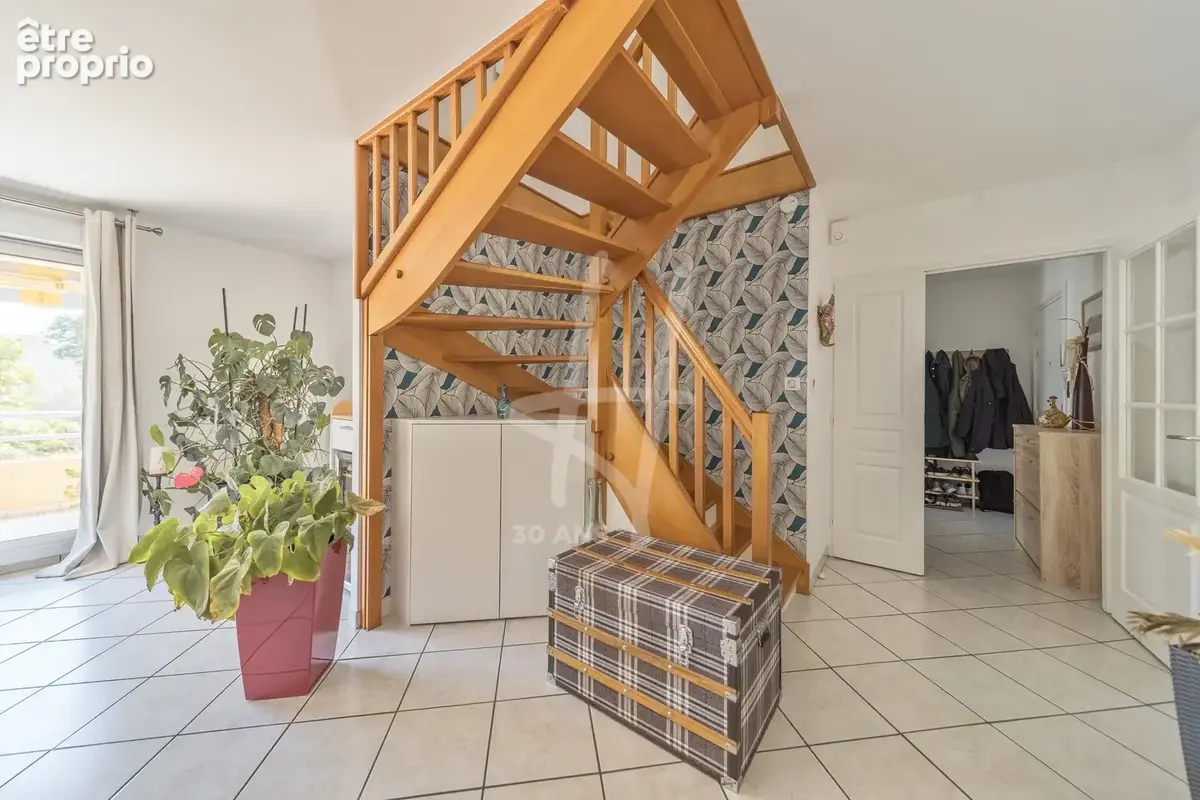 Appartement 5 pièces 106 m² à vendre à Montigny-Les-Metz (57950) - photo 4