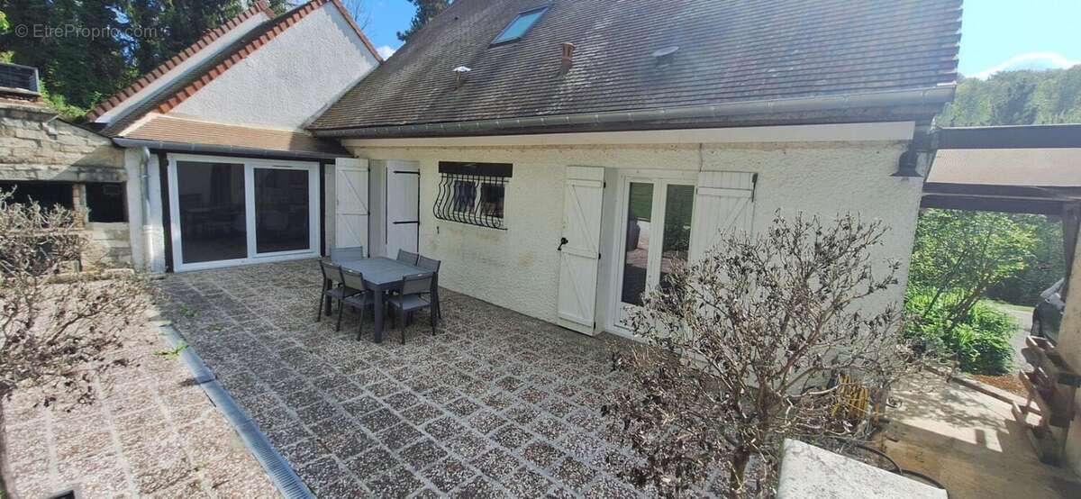 Maison à CREPY-EN-VALOIS