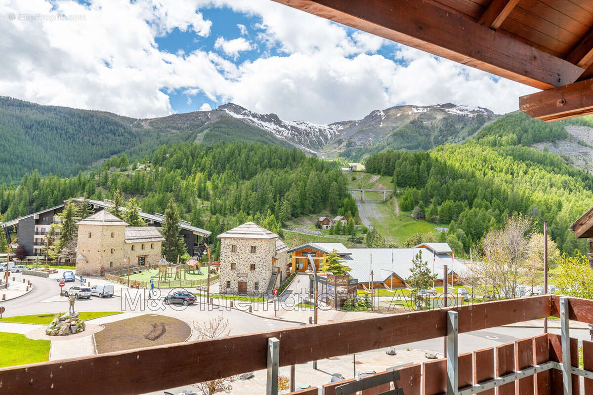 Appartement à SAINT-ETIENNE-DE-TINEE