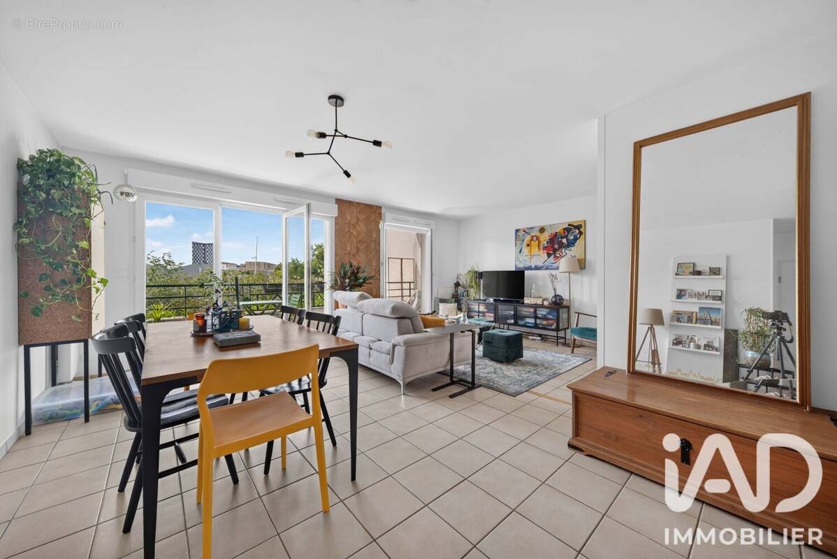 Photo 1 - Appartement à AUBERVILLIERS