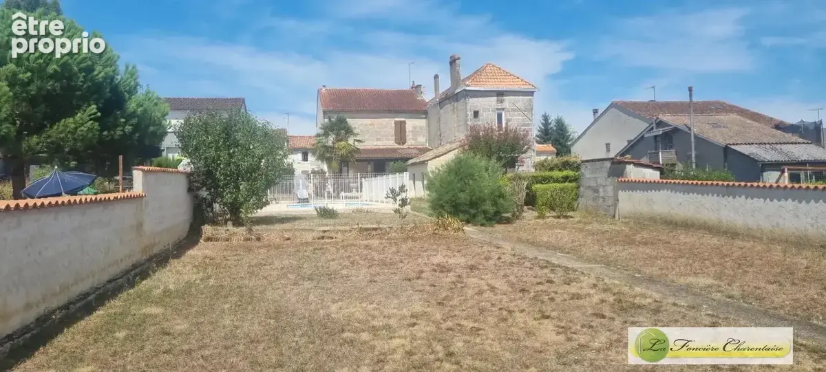 Maison avec T2 indépendant à Angoulême - photo 6