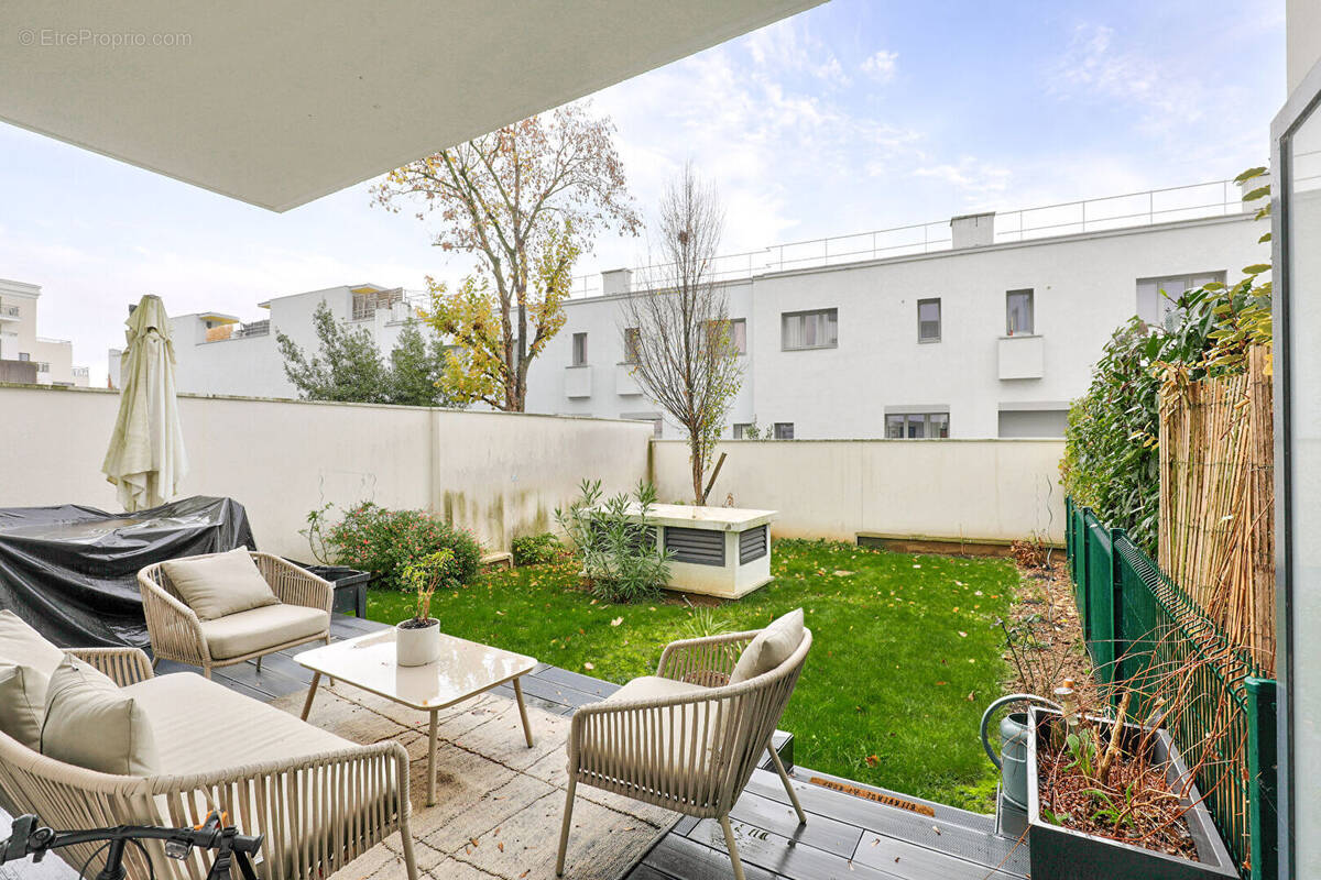 Appartement à COLOMBES