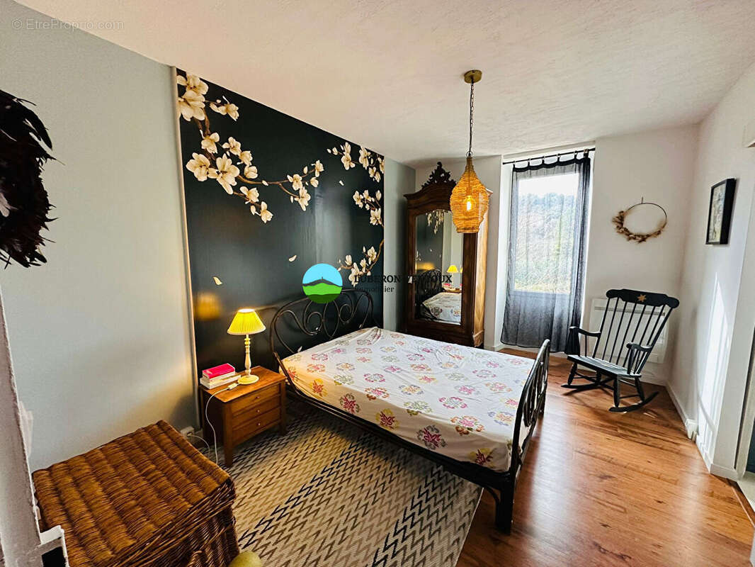 SAINT DIDIER Charmante maison de village en pierre de 100 m² sur 293m² de terrain . - photo 6