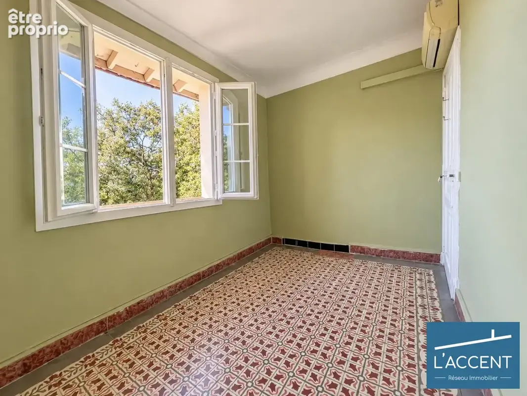 Maison 5 pièces 85 m² à vendre à Nimes (30000) - photo 4