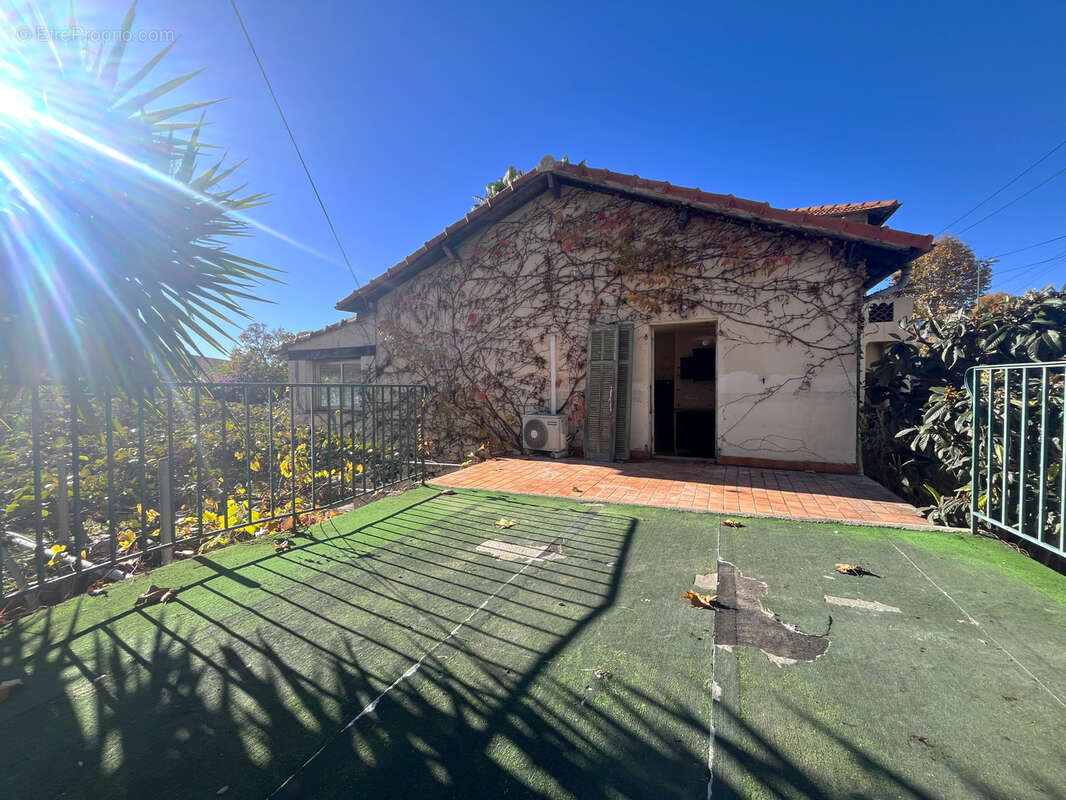 Maison à CAGNES-SUR-MER