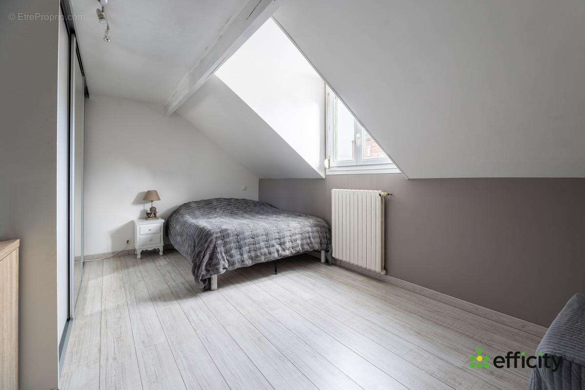 Maison à COMPIEGNE