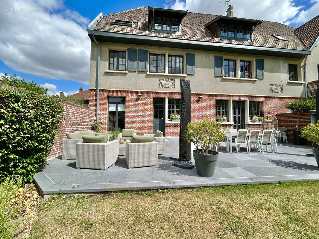 Maison de maitre ! unique ! - photo 3
