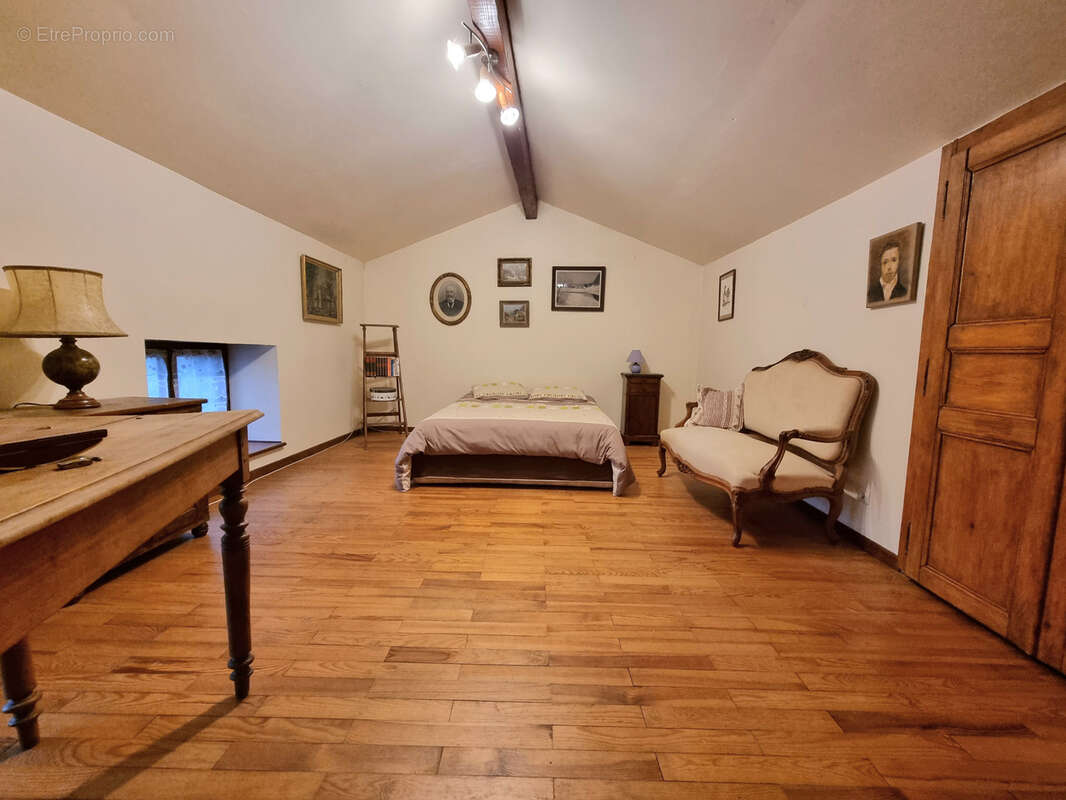 Appartement à CHATEAU-SALINS