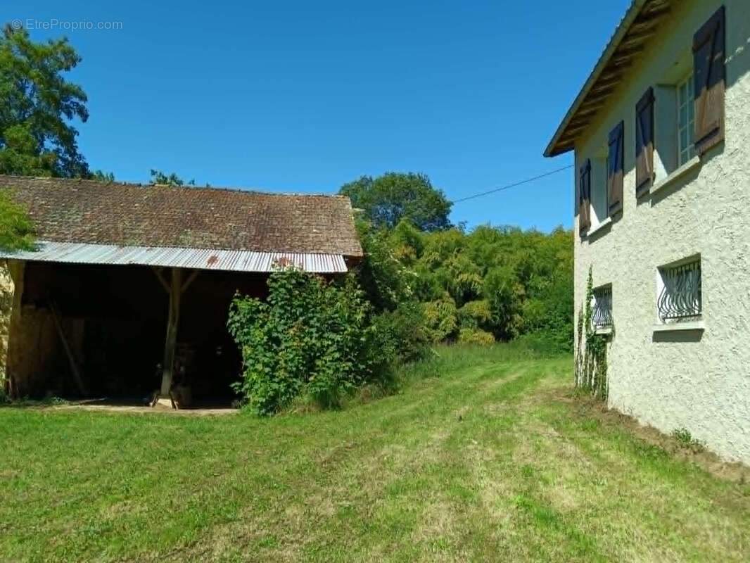 Maison à CEAUX-EN-COUHE
