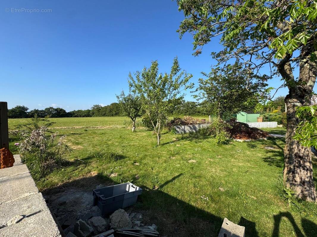 Photo 1 - Terrain à SAINTE-FOY