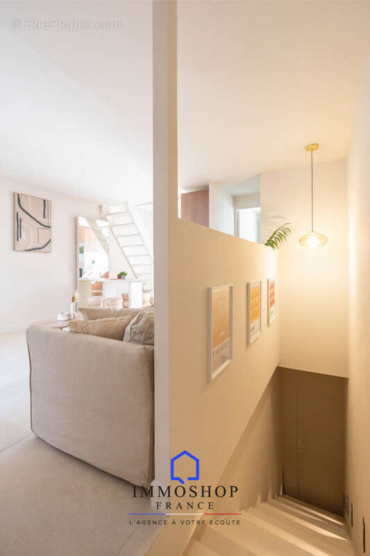 Appartement à MARSEILLE-5E