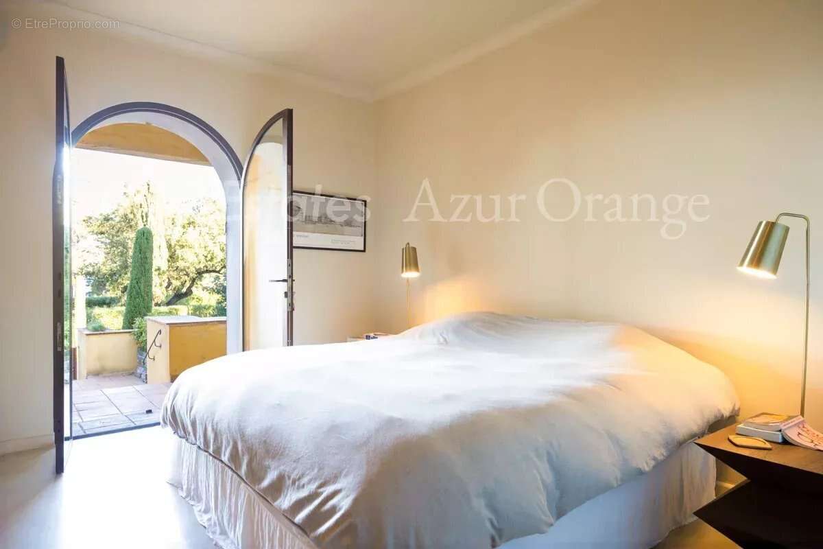 Appartement à SAINT-TROPEZ