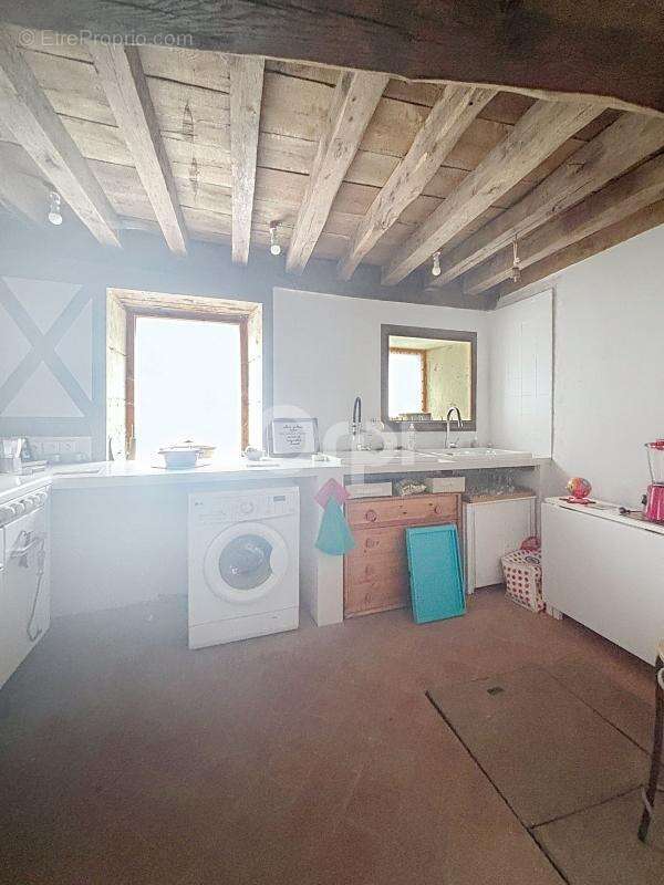 Maison à GIEY-SUR-AUJON