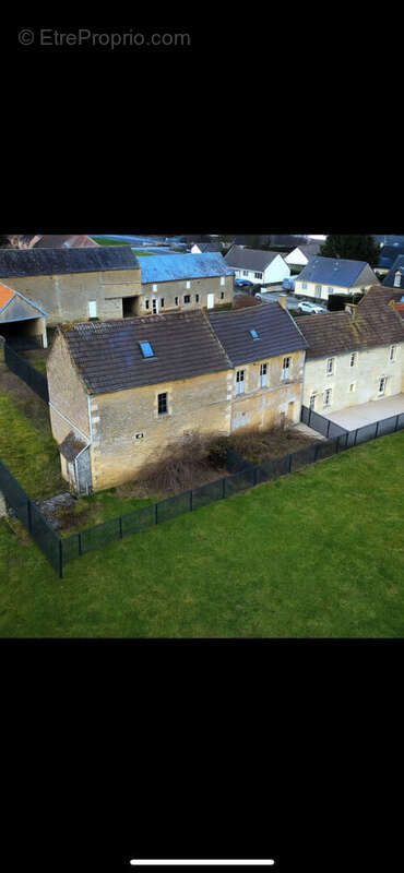 Maison à GRAINVILLE-SUR-ODON