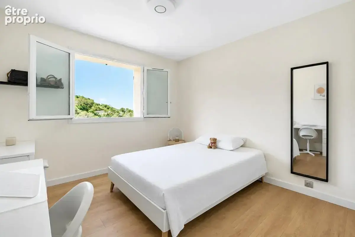 Maison de 5 pièces de 183 m² située à Drap - photo 8