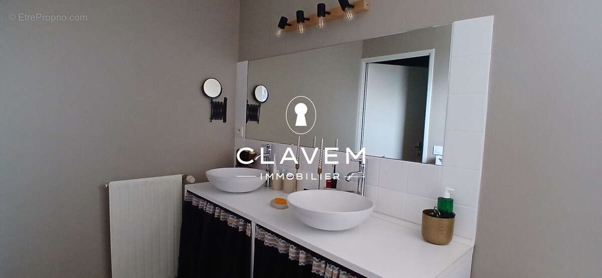 Maison 89 m² à Saint-Caprais-De-Bordeaux  - photo 9
