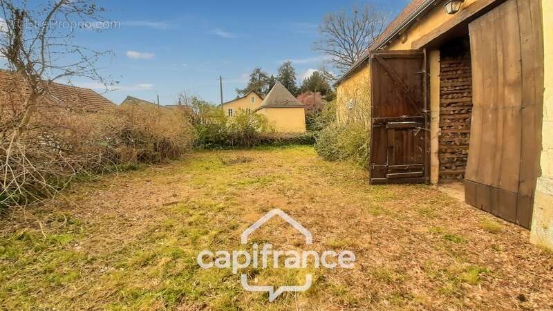 Maison à LA CHAPELLE-GAUGAIN