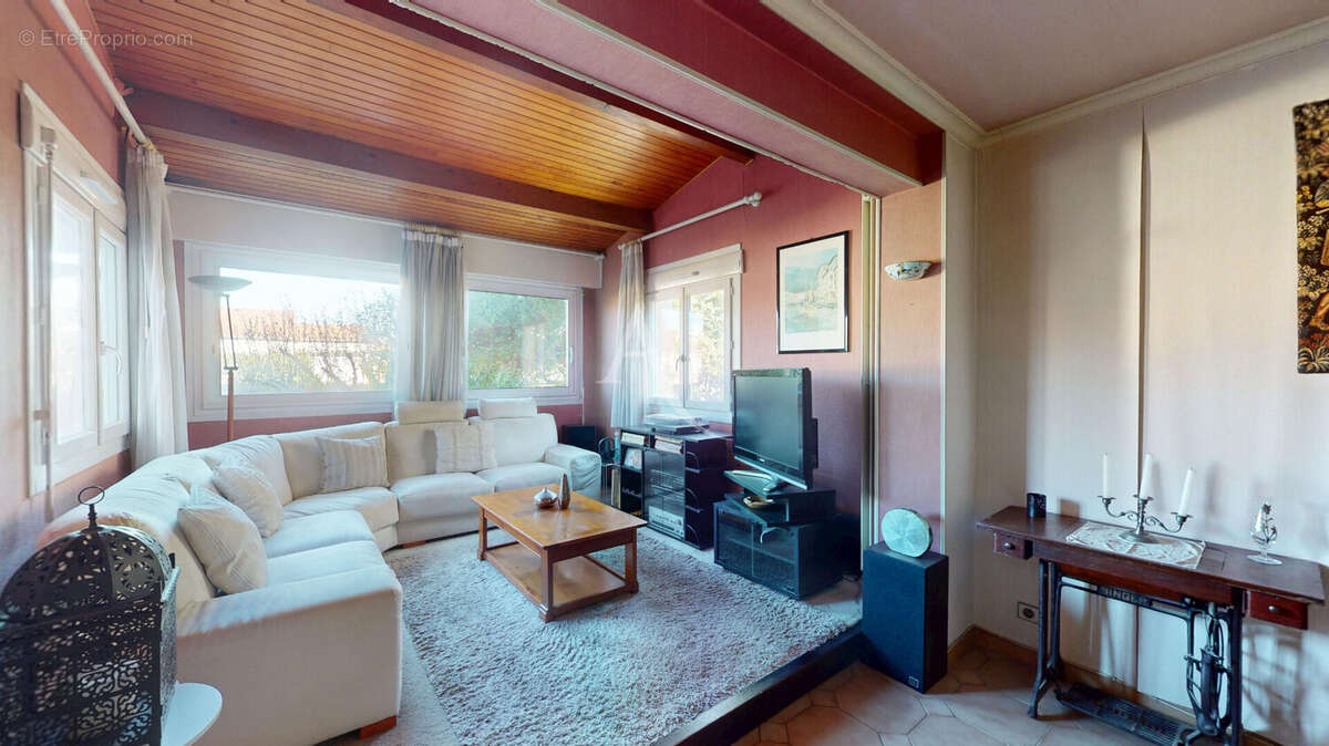 Maison à RAMONVILLE-SAINT-AGNE