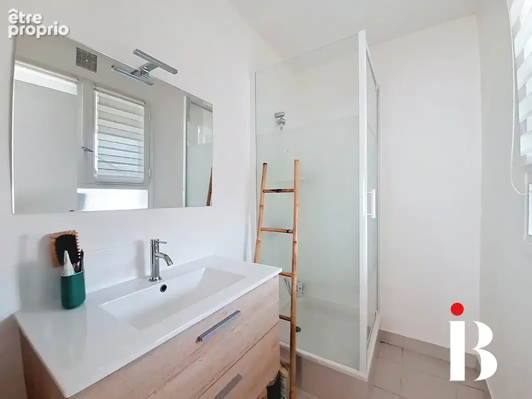 À vendre : Appartement de type 3 entièrement rénové ! - photo 7