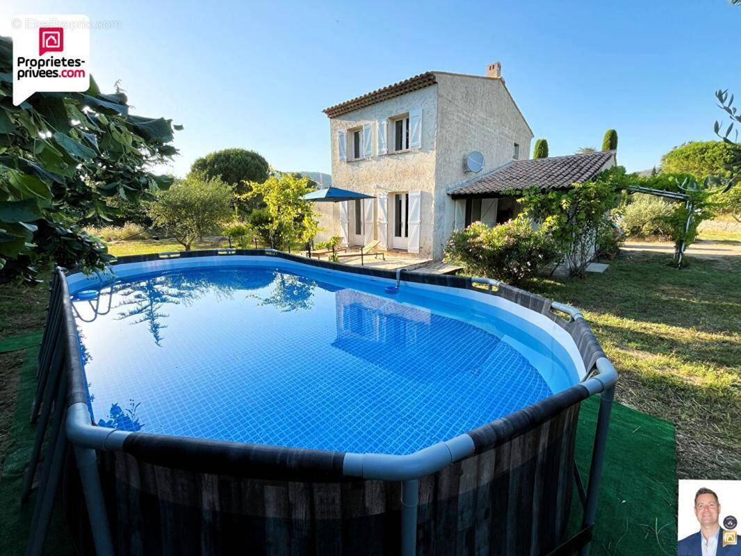 Maison à SAINT-CEZAIRE-SUR-SIAGNE