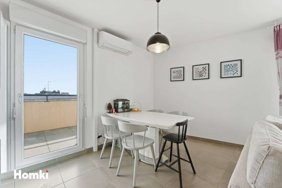 Antibes – Dernier étage – Duplex 4 pièces lumineux avec grande terrasse et double garage fermé - photo 6