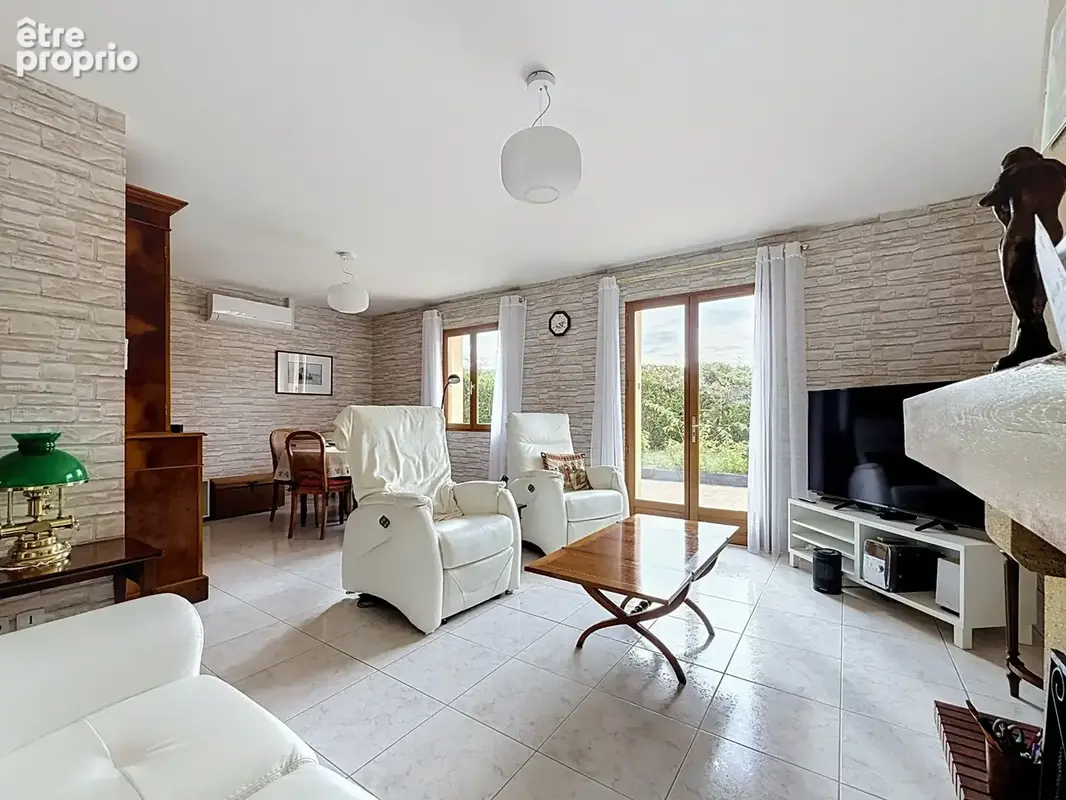 Maison à vendre 4 pièces CHANCEAUX SUR CHOISILLE (37) - photo 6