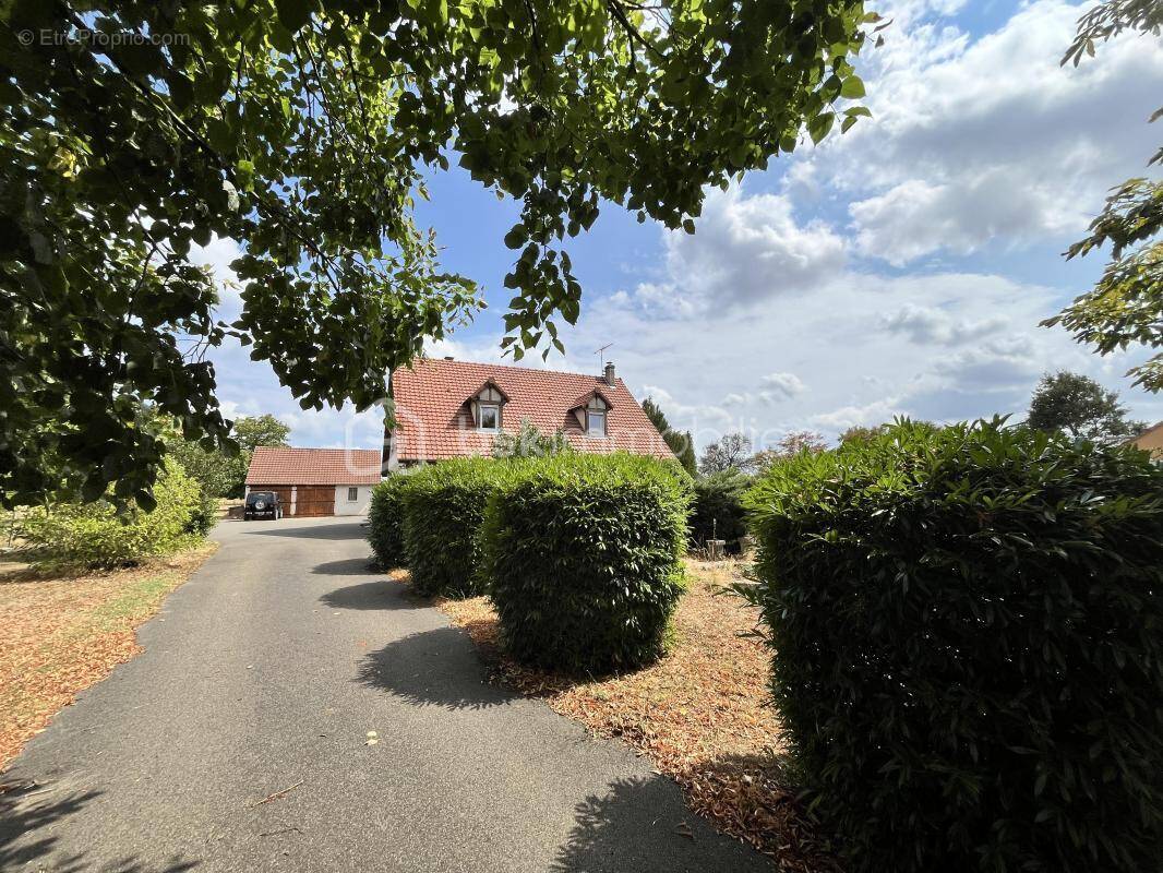 Maison à RAVEAU