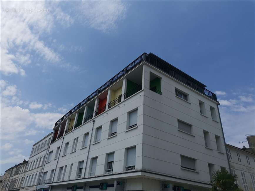 Exceptionnel en plein centre-ville - Appartement avec ascenseur et terrasse de  64 m2 - photo 16