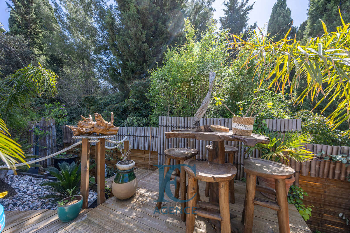 Appartement à SANARY-SUR-MER