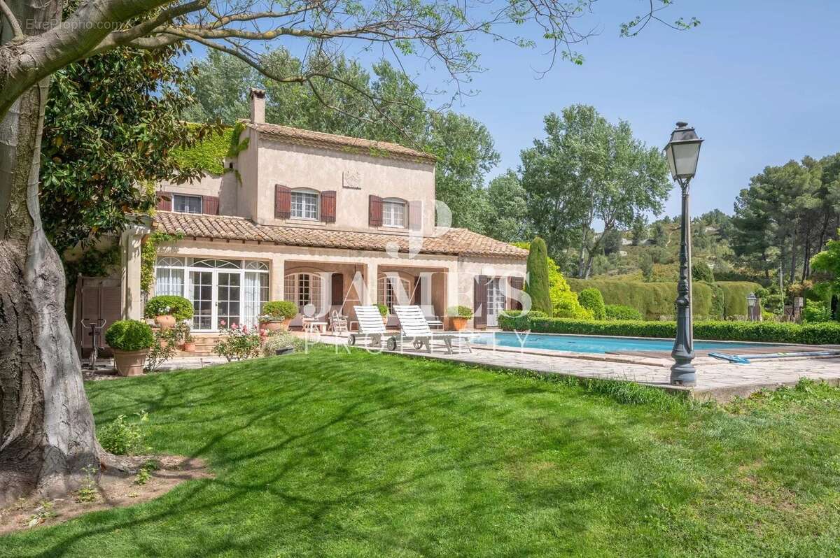 Maison à PARADOU
