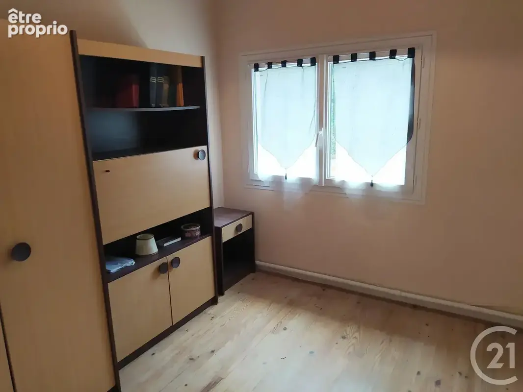 Maison 7 pièces 131 m² à vendre à Saint-Martin-De-Coux (17360) - photo 7