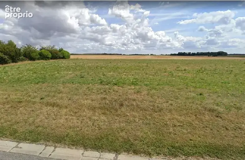 Terrain à CIVRY-LA-FORET