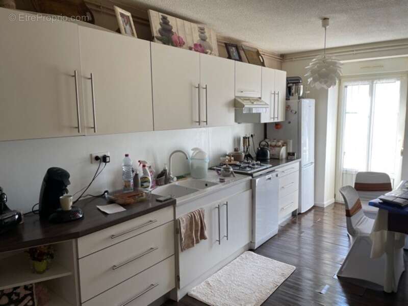 Appartement à CONTREXEVILLE