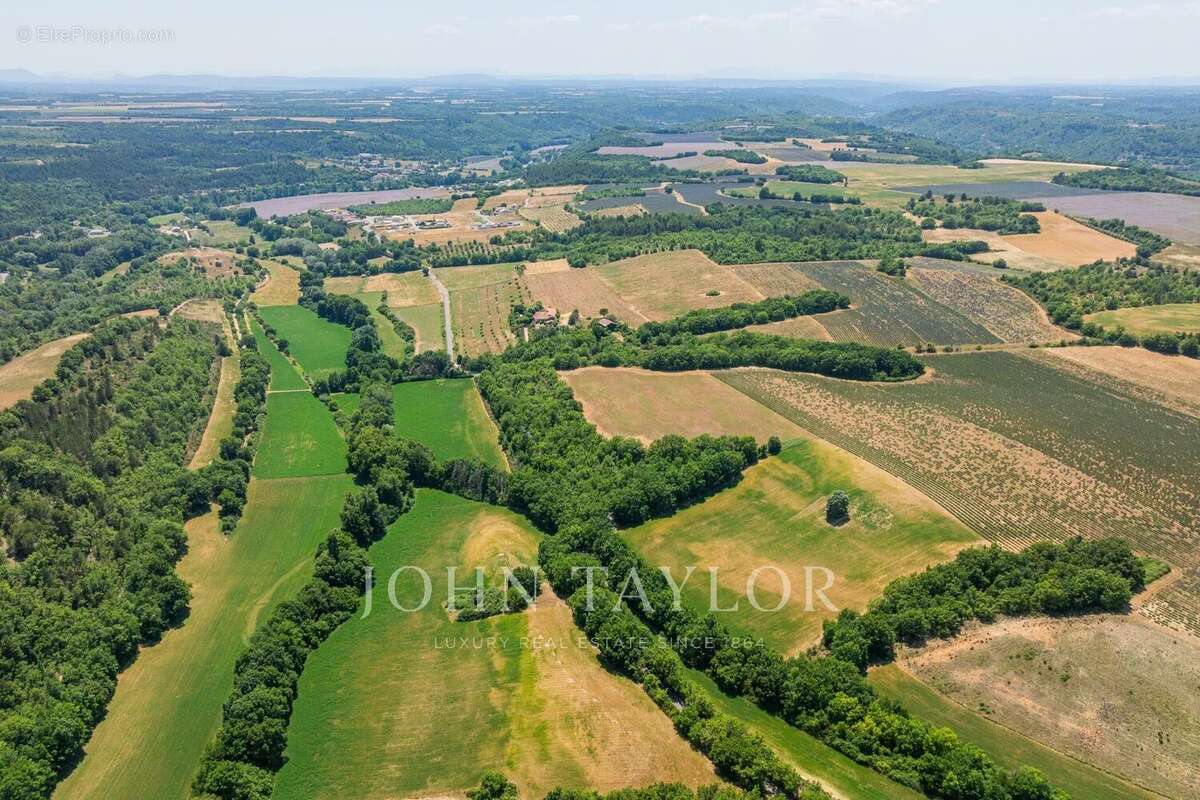 Domaine agricole à vendre à Roumoules,  Bastide Historique, Dépendances, Terres Agricoles et Ressources Naturelles - photo 21