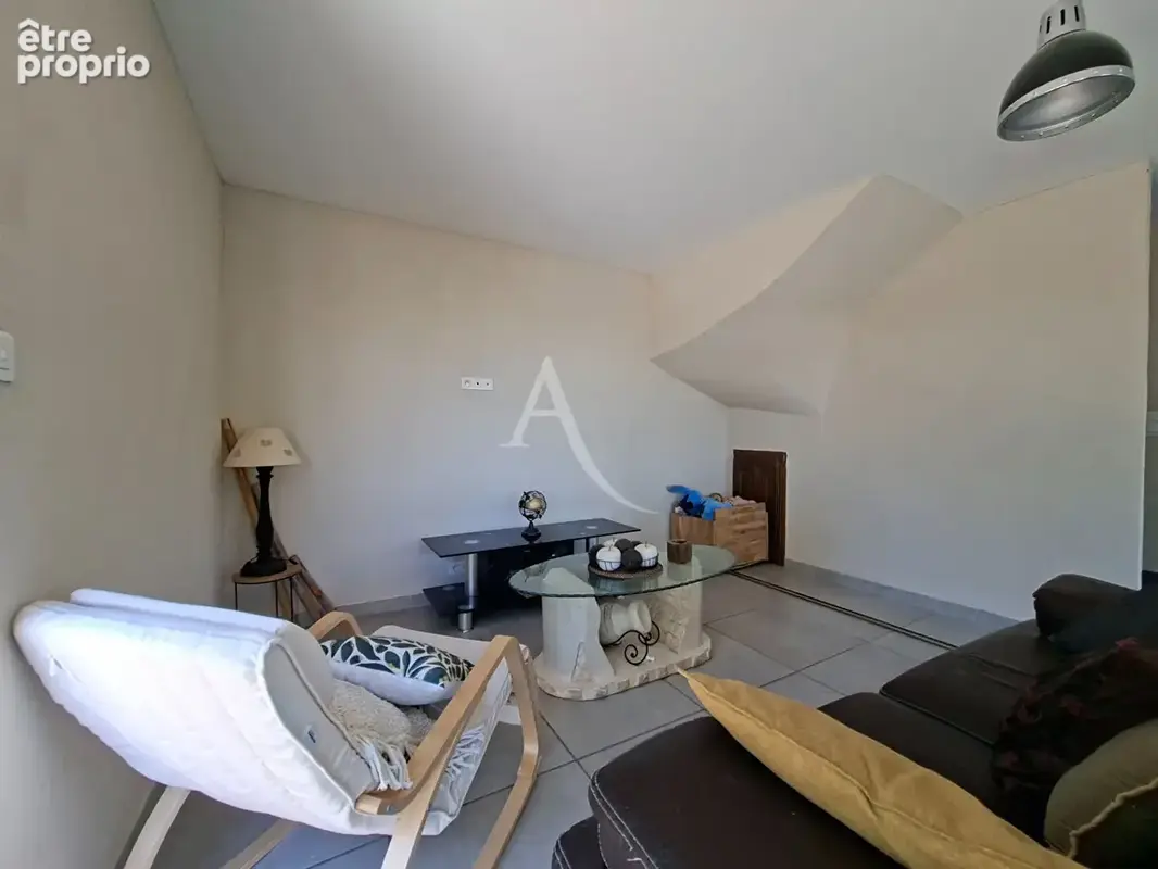A VENDRE - Maison 6 pièce(s) 168m2 située à Alès - photo 6
