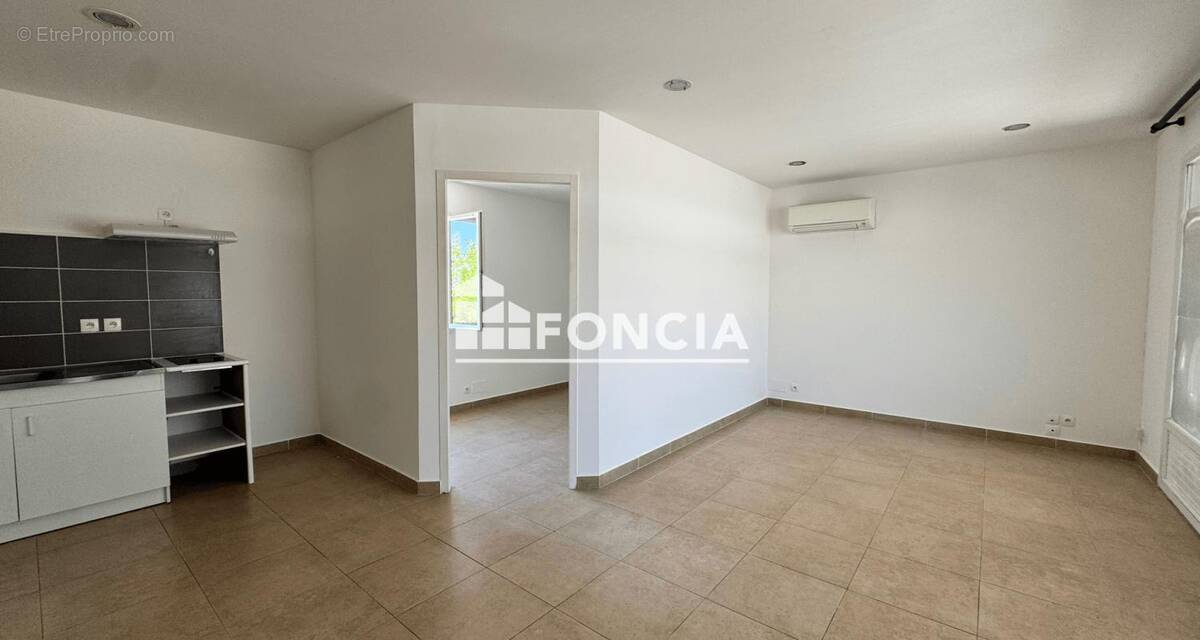 Appartement à LE CRES