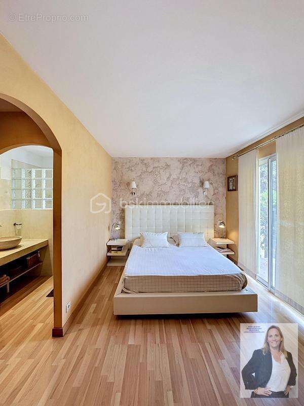 Maison à MOUGINS